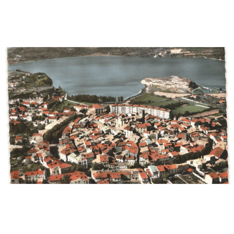 ISTRES: vue panoramique, vieille ville et le rocher de castella vue aérienne 10X15 - très bon état