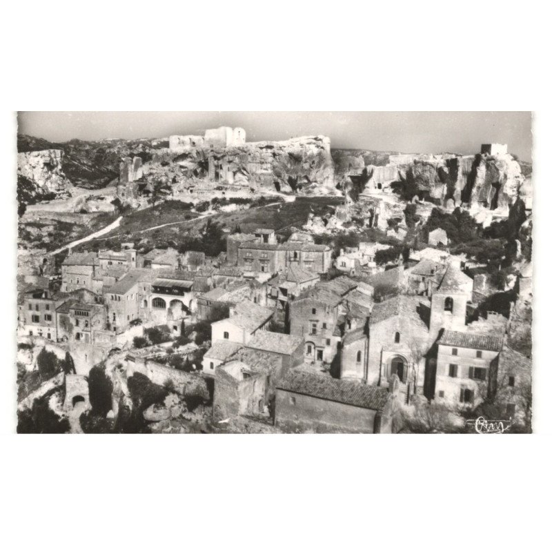 LES BAUX: vue générale vue aérienne 10X15 - très bon état