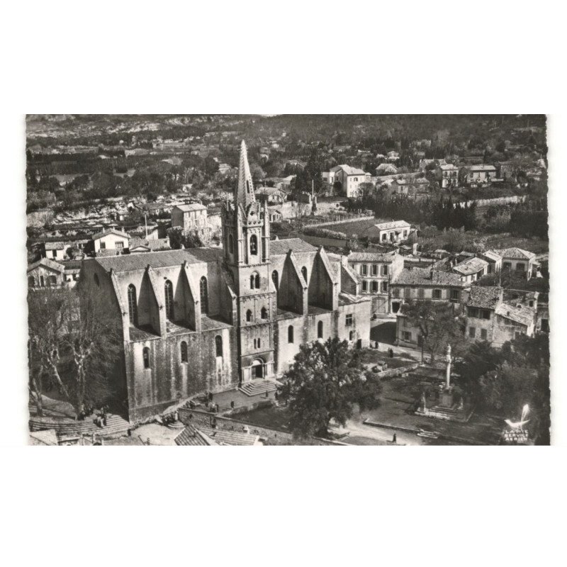 SALON-de-PROVENCE: l'église saint-laurent XIIIe siècle vue aérienne 10X15 - très bon état