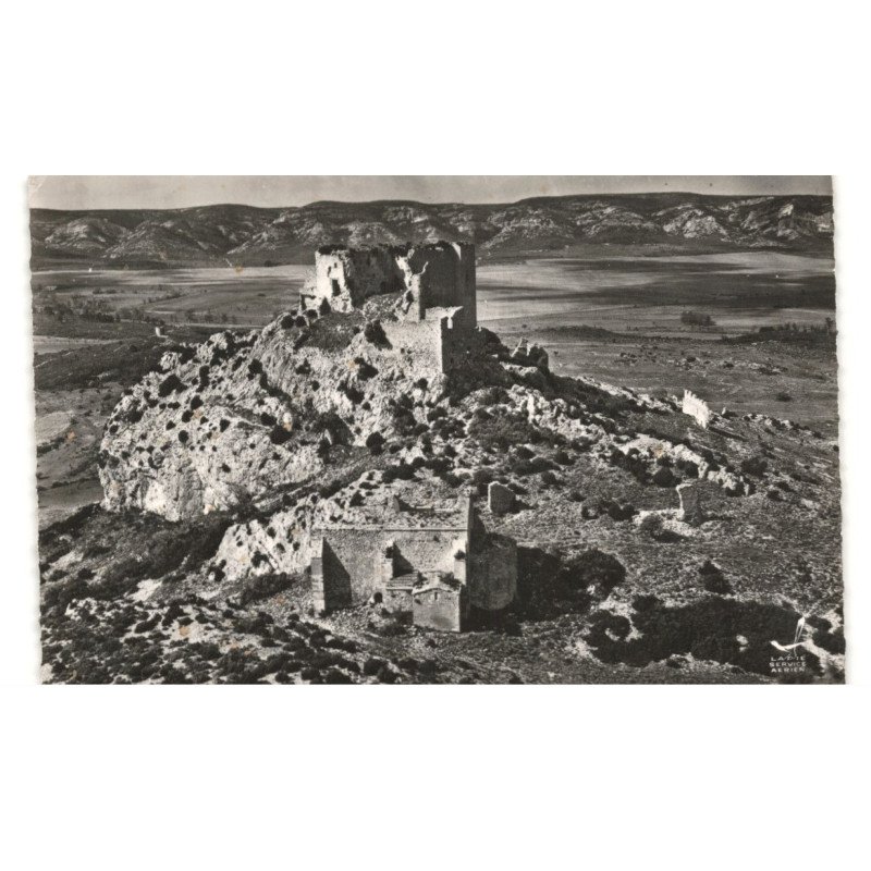 EYGUIERES: castelas de la reine jeanne vue aérienne 10X15 - très bon état