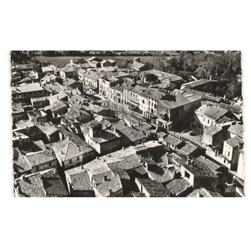 BARBENTANE: sur le cours et la mairie vue aérienne 10X15 - très bon état