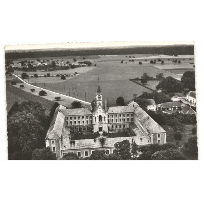 LE MESNIL-SAINT-DENIS: le monastère vue aérienne 10X15 - très bon état