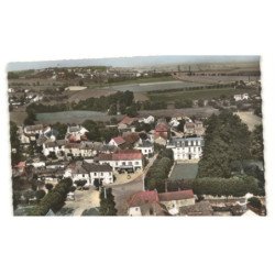 PLAISIR: place saint-pierre et le prieuré vue aérienne 10X15 - très bon état