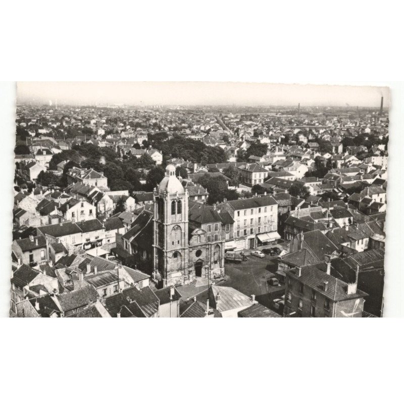 HOUILLES: l'église vue aérienne 10X15 - très bon état