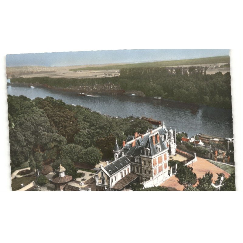 CONFLANS-SAINTE-HONORINE: le château du prieuré vue aérienne 10X15 - très bon état