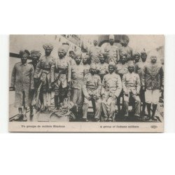 MILITAIRES: Indes, Hindou, Sikh, un groupe de soldats hindous - très bon état
