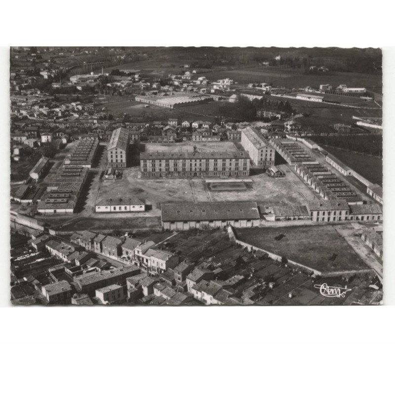 CASTRES: quartier fayolle vue aérienne 10x15 - très bon état