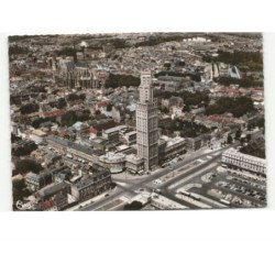 AMIENS: vue générale au 1er plan, la tour perret vue aérienne 10x15 - très bon état