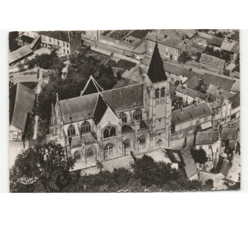 CONTY: l'église vue aérienne 10x15 - très bon état