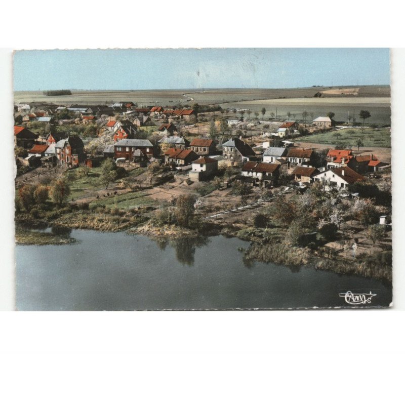 CLERY-sur-SOMME: vue aérienne 10x15 - très bon état
