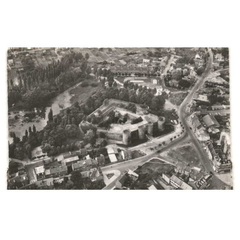 PERONNE: le château vue aérienne 10x15 - très bon etat