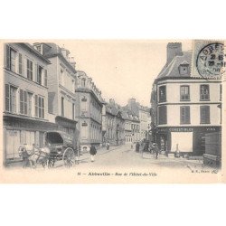 ABBEVILLE - Rue de l'Hôtel de Ville - très bon état