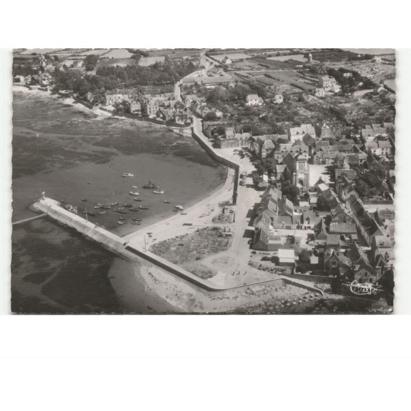PIRIAC-sur-MER: le port vue aérienne 10x15 - très bon état