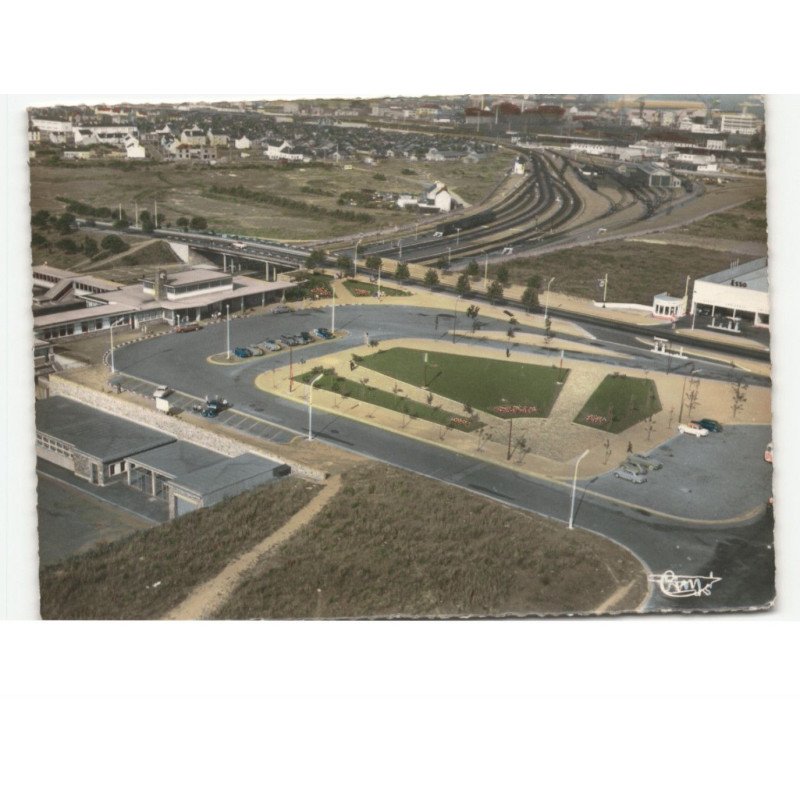 SAINT-NAZAIRE: la gare vue aérienne 10x15 - très bon état