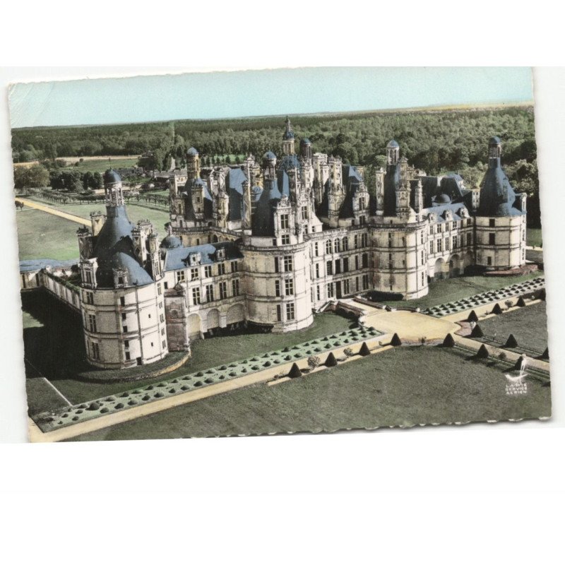 CHAMBORD: le château façade principale vue aérienne 10x15 - état