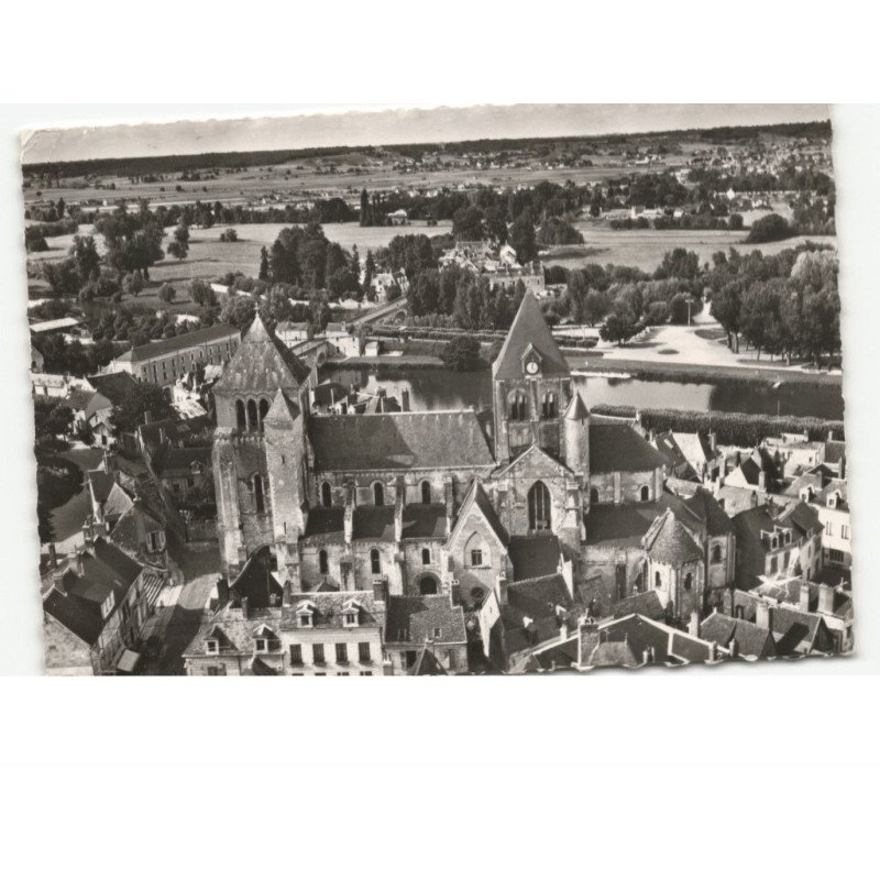 SAINT-AIGNAN-sur-CHER: l'église romane XIIe siècle vue aérienne 10x15 - très bon état