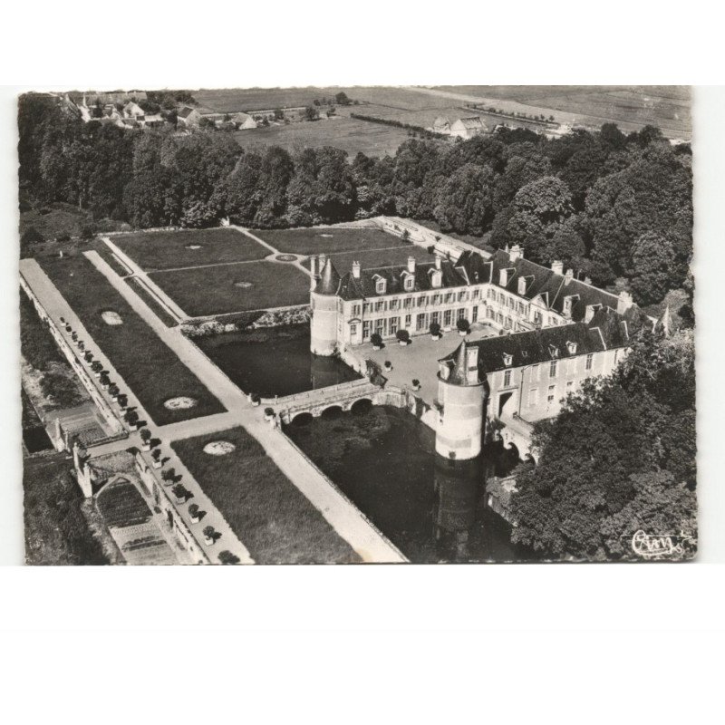 AVARAY: le château vue aérienne 10x15 - très bon état