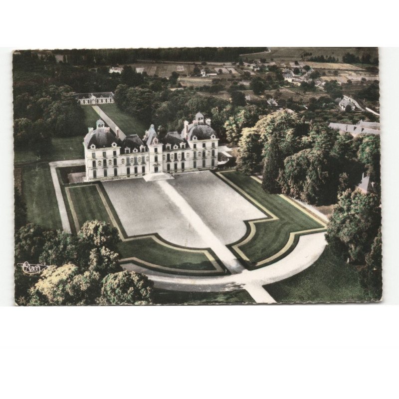 CHEVERNY: le château vue aérienne 10x15 - très bon état