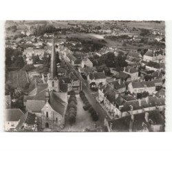 COUR-CHEVERNY: l'église, la place et la rue barberet vue aérienne 10x15 - très bon état