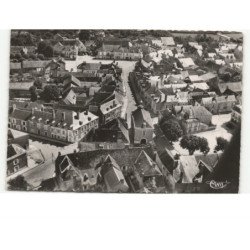 OUCQUES: place du château et la rue principale vue aérienne 10x15 - très bon état