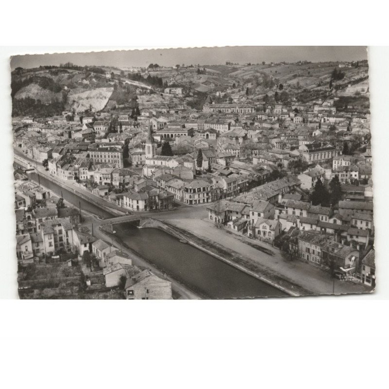 MOISSAC: l'église saint-jacques et la cathédrale vue aérienne 10x15 - très bon état