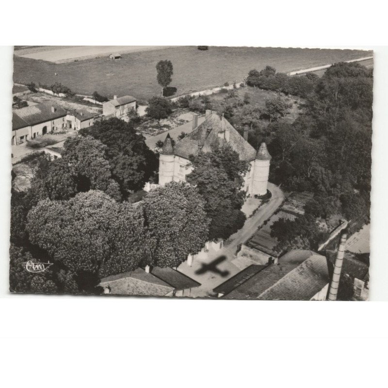 SANDAUCOURT: le château vue aérienne 10x15 - très bon état