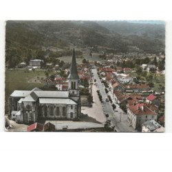 SAULXURES-sur-MOSELOTTE: l'église et la grande rue vue aérienne 10x15 - très bon état