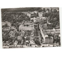 VITTEL: les grands hôtels de la station vue aérienne 10x15 - très bon état