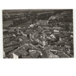 SURY-le-COMTAL: place de la bascule vue aérienne 10x15 - très bon état