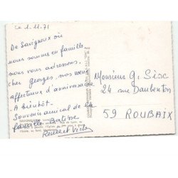 SAVIGNEUX: rue de lyon au 1er plan à gauche, l'église vue aérienne 10x15 - très bon état