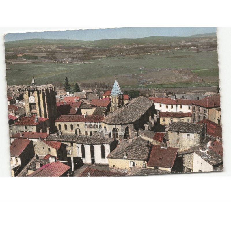 SAUGUES: la tour des anglais l'église saint-médard vue aérienne 10x15 - très bon état