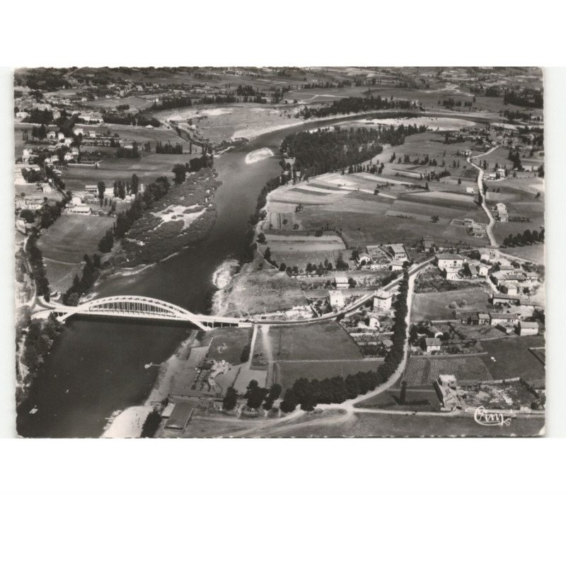 BAS-en-BASSET: la plage le pont et le village de gourdon vue aérienne 10x15 - très bon état