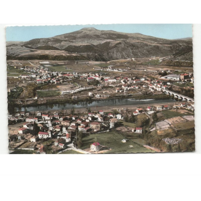 RETOURNAGUET et RETOURNAC: la madeleine, vue générale vue aérienne 10x15 - très bon état