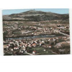 RETOURNAC: la madeleine, vue générale vue aérienne 10x15 - très bon état