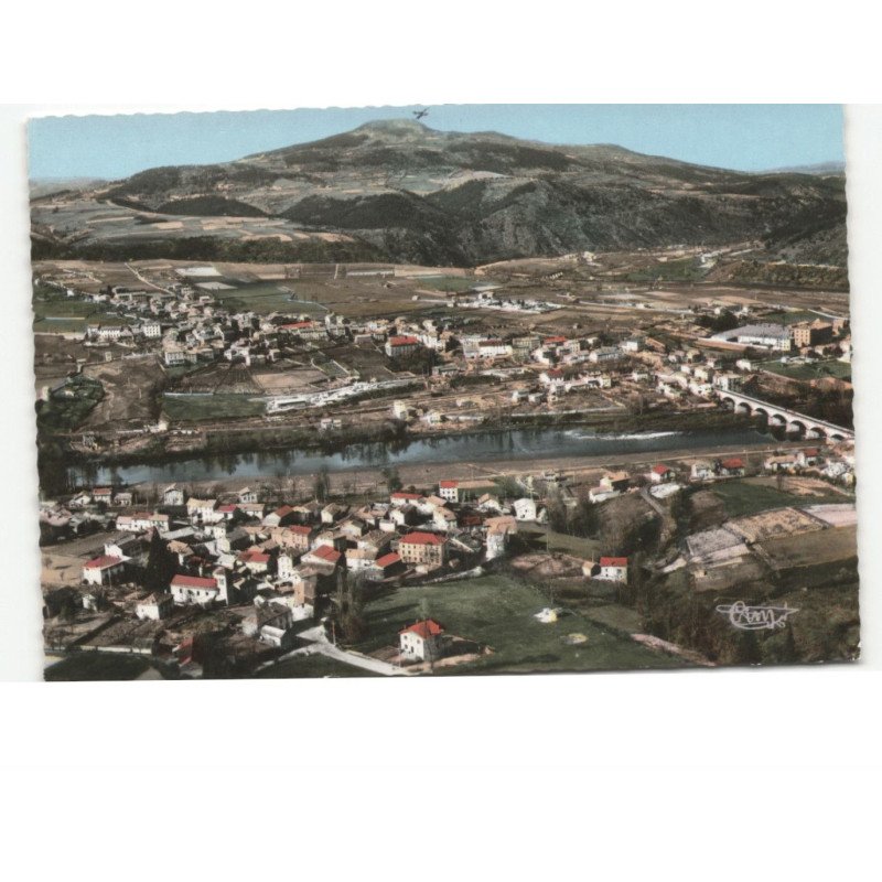RETOURNAC: la madeleine, vue générale vue aérienne 10x15 - très bon état