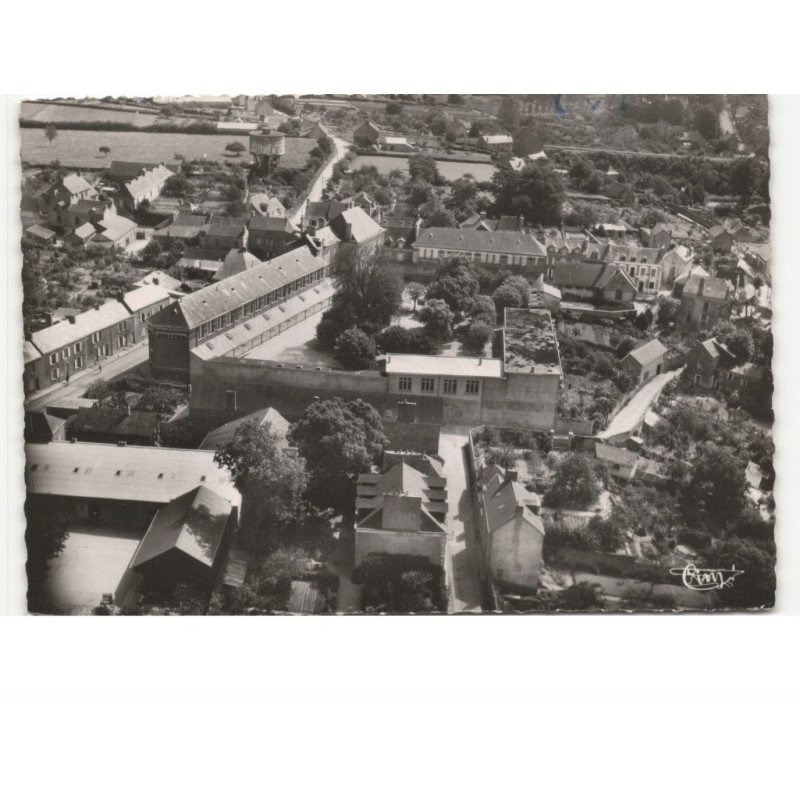 CHATEAUBRIANT: groupe scolaire aristide briand vue aérienne 10x15 - très bon état
