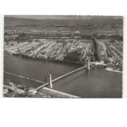 LA VOULTE-sur-RHONE: vue générale, le pont suspendu et le rhône vue aérienne 10x15 - très bon état