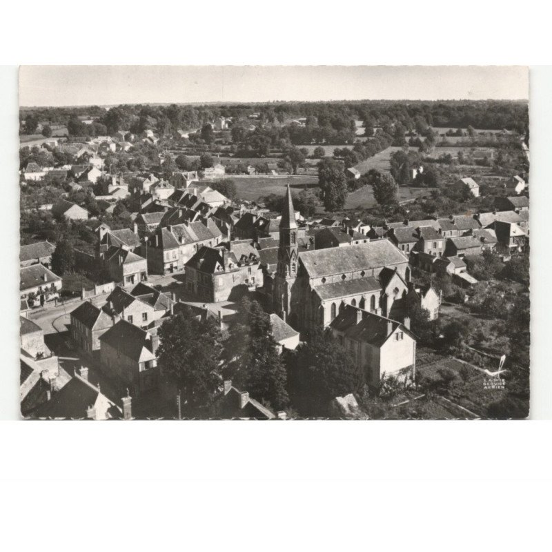 SAINT-SULPICE-les-FEUILLES: l'église vue aérienne 10x15 - très bon état