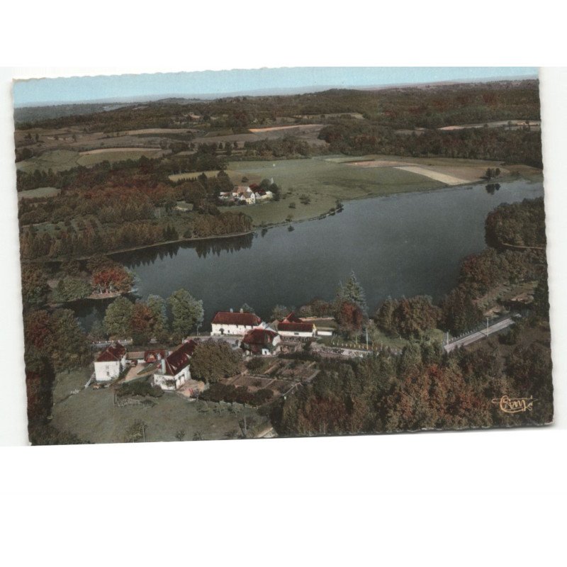 MEUZAC: l'étang vue aérienne 10x15 - très bon état
