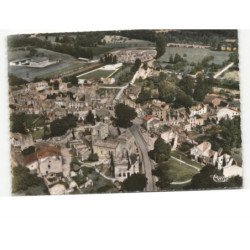 ORADOUR-sur-GLANE: village martyr vue aérienne 10x15 - très bon état