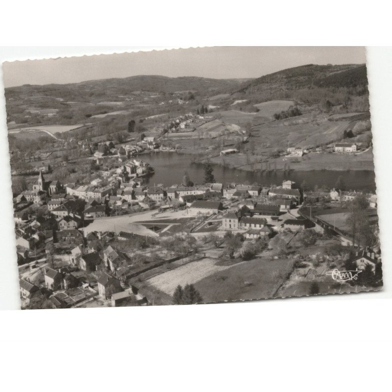 PEYRAT-le-CHATEAU: vue aérienne 10x15 - très bon état