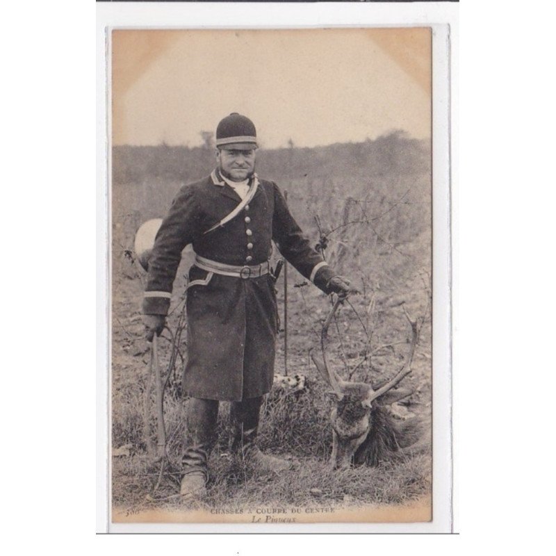 LE PIGUEUX : chasse a courre du centre - tres bon etat