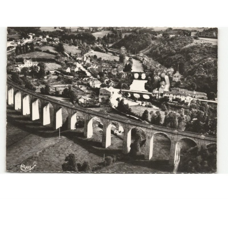 SAINT-LEONARD-de-NOBLAT: le viaduc et le vieux pont sur la vienne vue aérienne 10x15 - très bon état