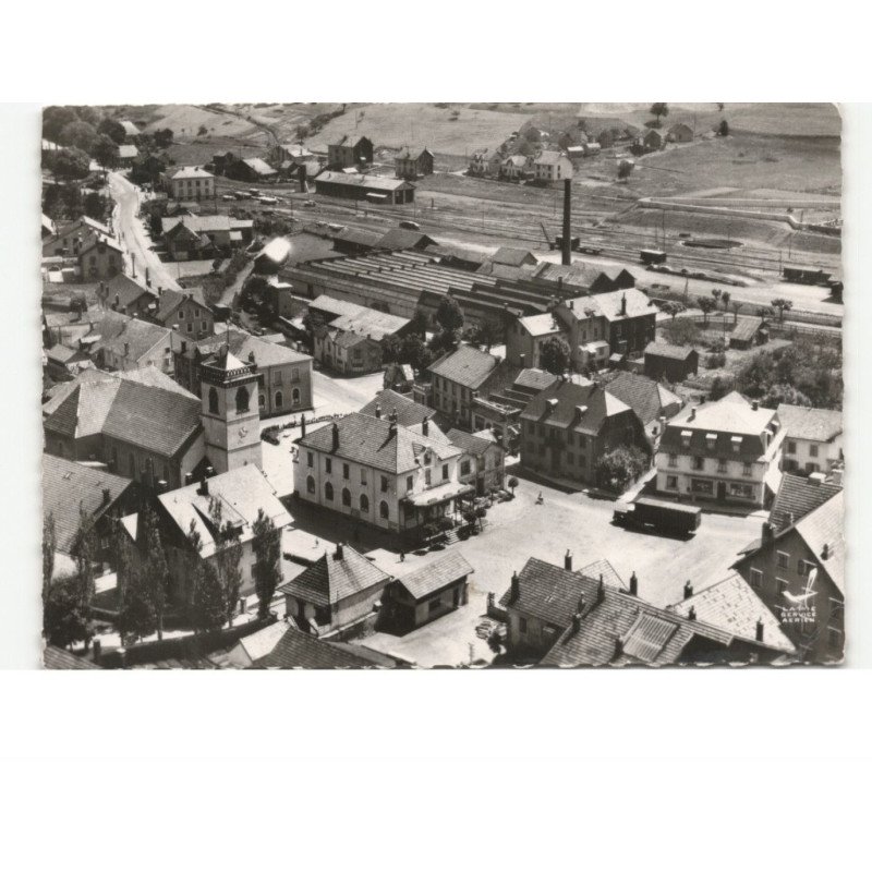 BUSSANG: place de l'hôtel de ville vue aérienne 10x15 - état