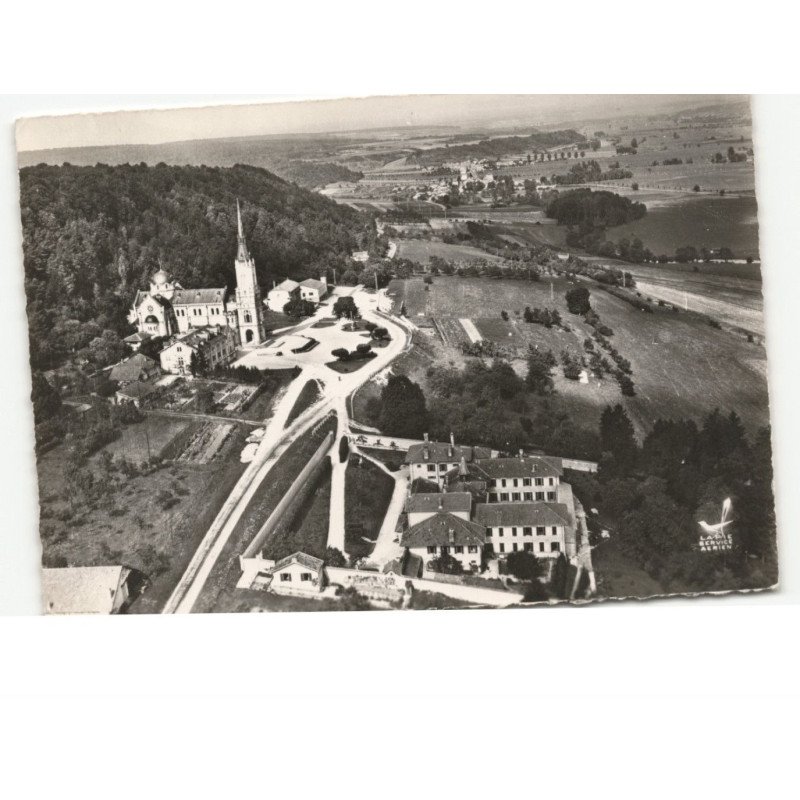 DOMREMY-la-PUCELLE: la basilique et le carmel vue aérienne 10x15 - très bon état