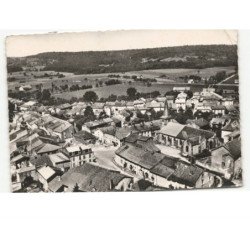 MARTIGNY-les-BAINS: place de l'église vue aérienne 10x15 - très bon état