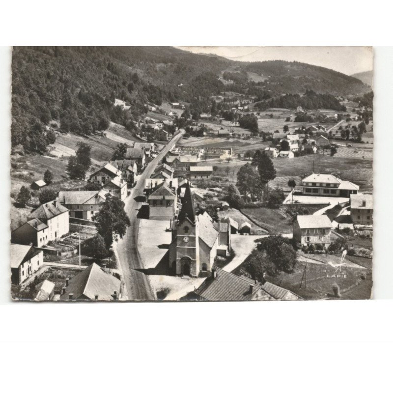 LE MENIL-THILLOT: l'église et le col des fénesses vue aérienne 10x15 - très bon état