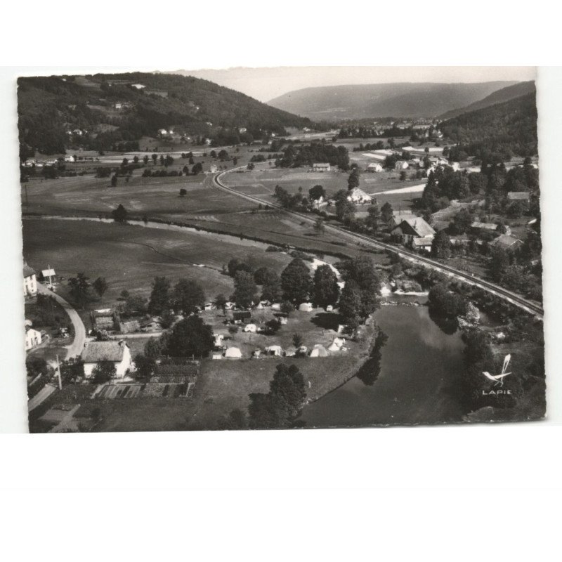 MAXONCHAMP: le terrain de camping de madame courroy pêche repos air pur vue aérienne 10x15 - très bon état