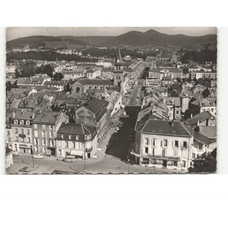 SAINT-DIE: la place de la gare et la rue gambetta vue aérienne 10x15 - très bon état