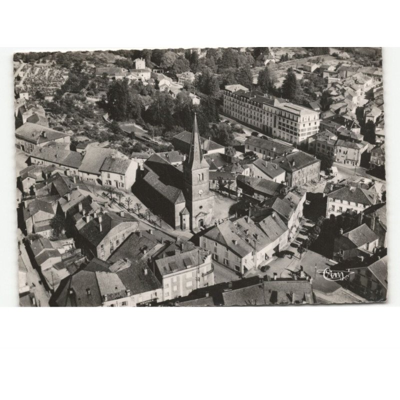 BAINS-les-BAINS: l'église le grand hôtel et l'établissement thermal vue aérienne 10x15 - très bon état